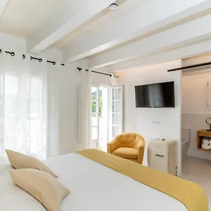 *** Hotel M - 27 Espagne