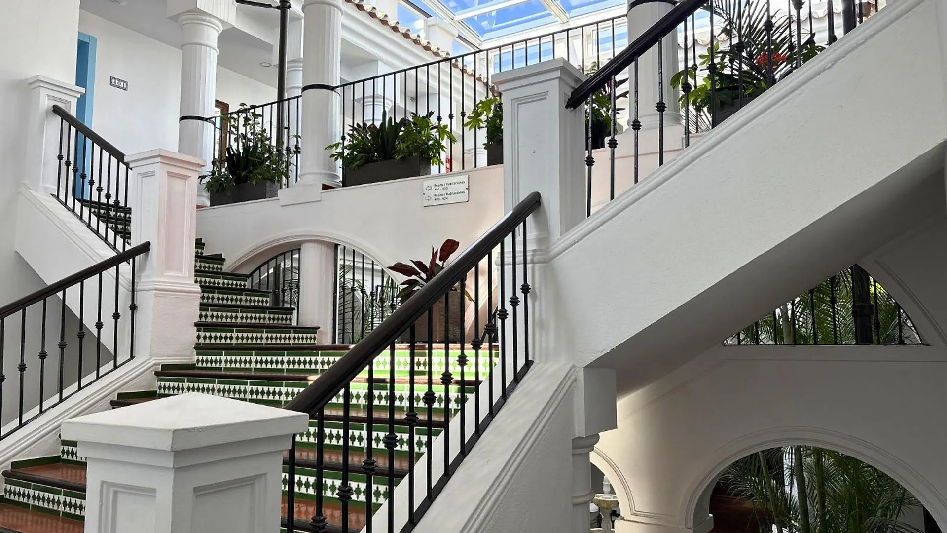 Hotel La Fonda Benalmádena İspanya