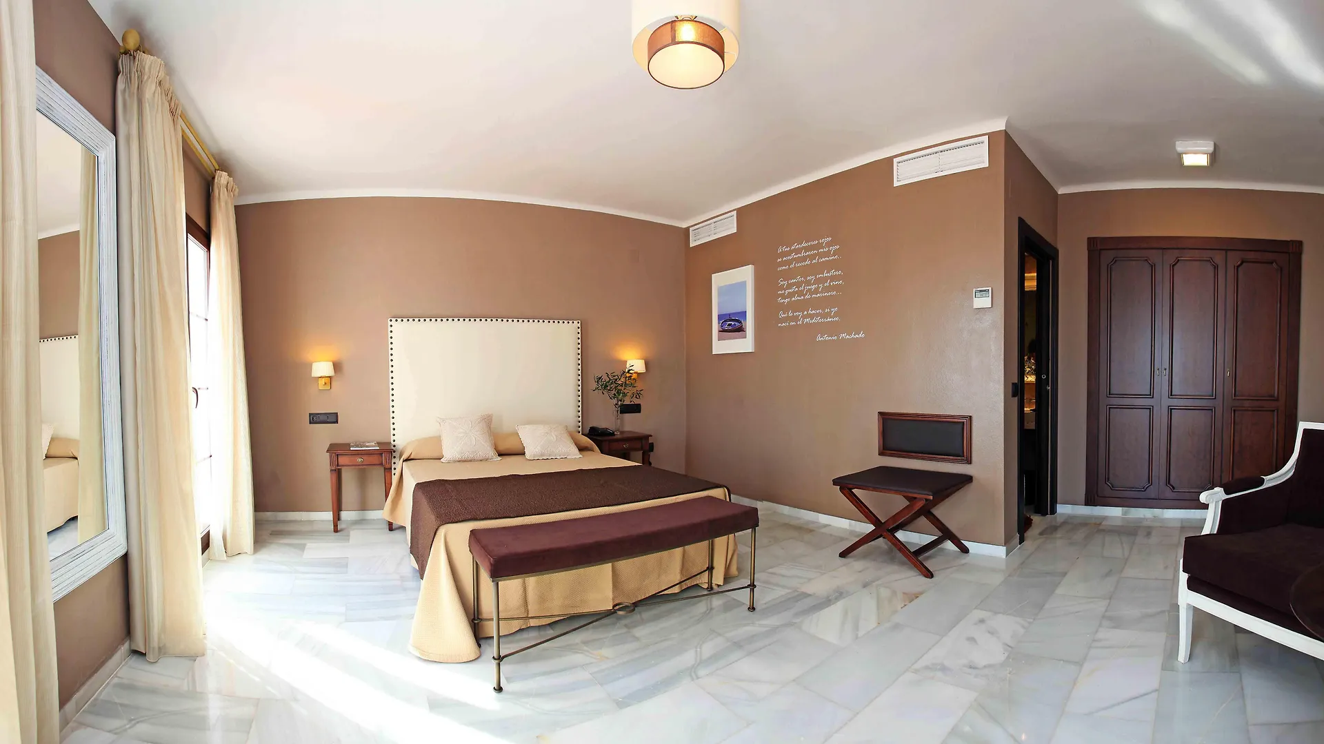 Hotel La Fonda Benalmádena